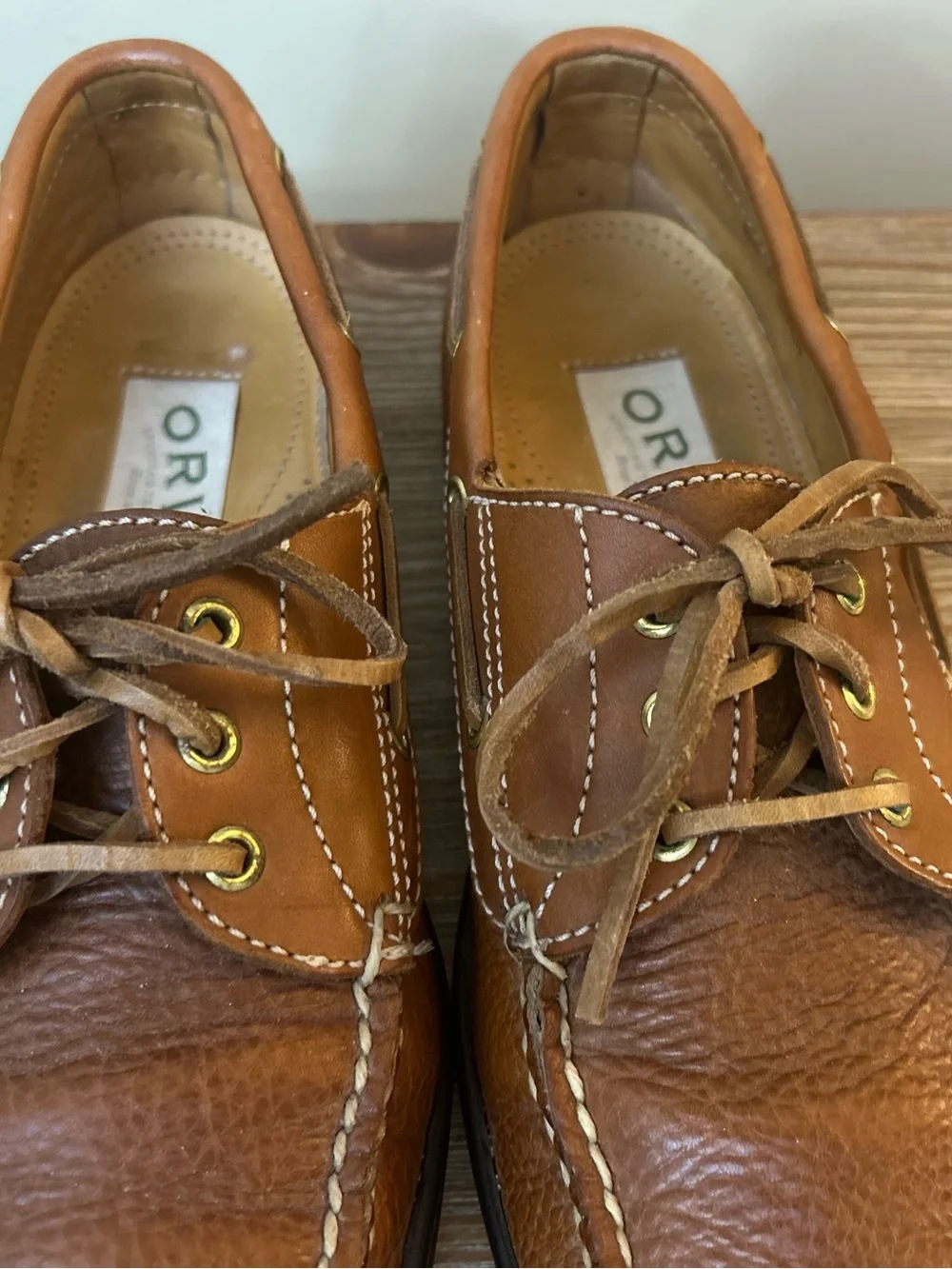 Orvis Vintage Made in USA Brown Leather Boat Shoes Driving Mocs 8.5 D NICE
